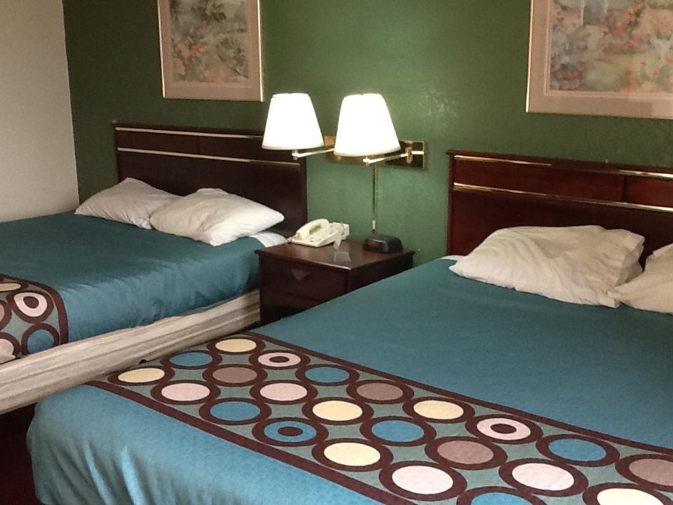 Super 8 By Wyndham Kennett Motel Eksteriør billede