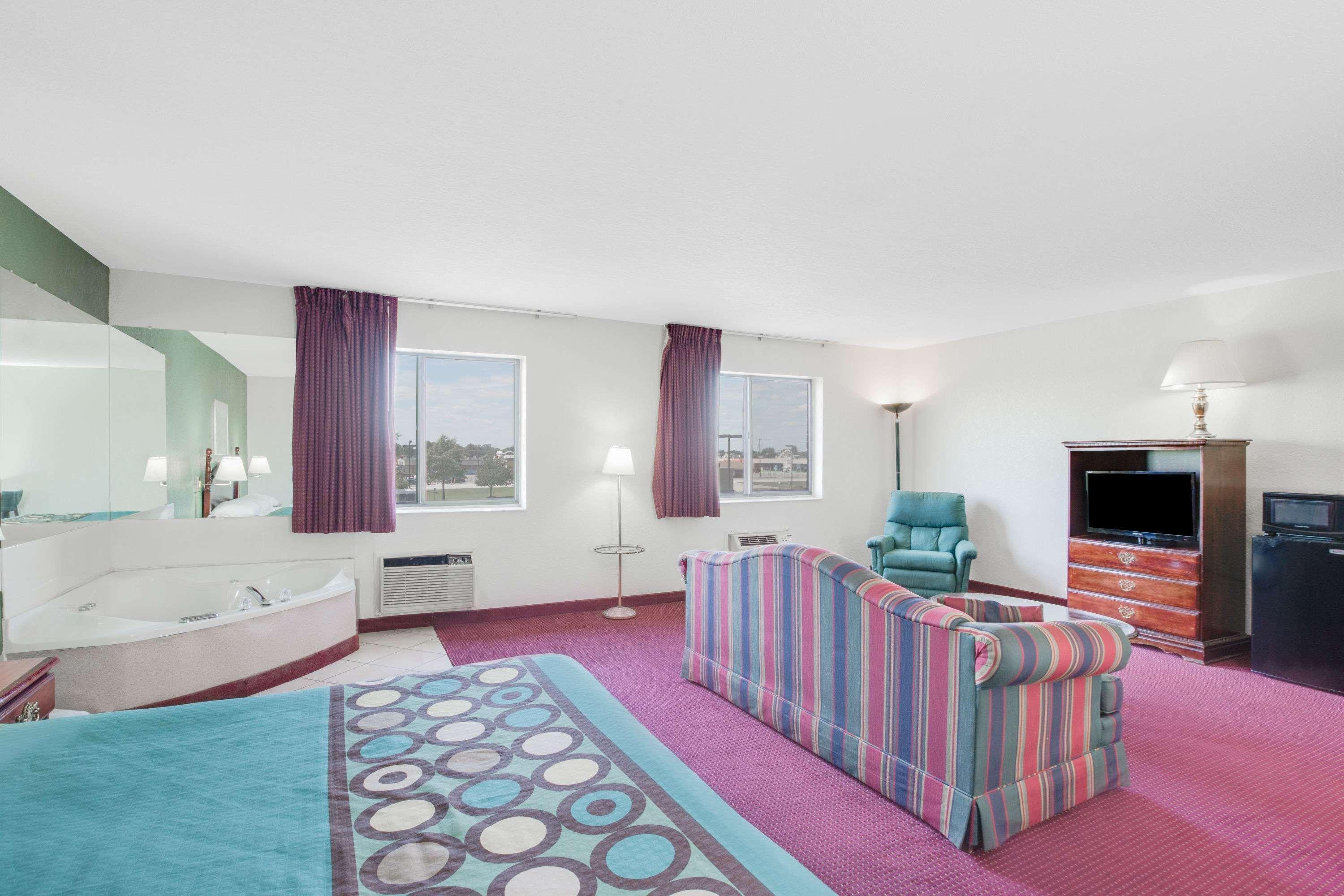 Super 8 By Wyndham Kennett Motel Eksteriør billede